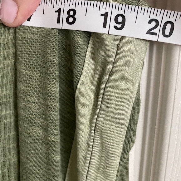 NWT olive tank MAXI from ANTHROPOLOGIE- cute deets - Picture 3 of 13